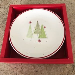 NWT Vintage MCM 6” Christmas Plates w/ Christmas Trees White/Green/Red